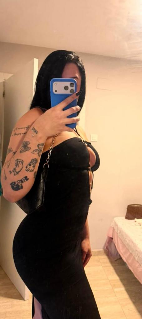 637886566: Chica busca chico en Granada