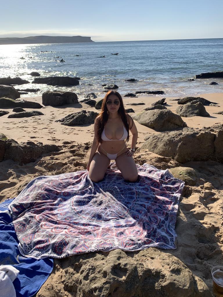 Chica busca chico en La Coruña: 