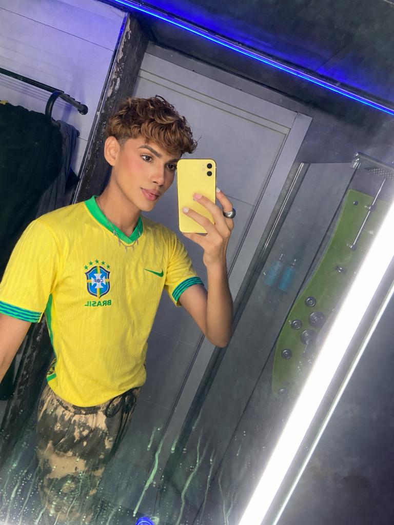 631461031: Chico busca chica en Cádiz