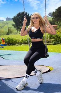 675078357: Chica busca chico en La Rioja