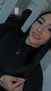 637960497: Chica busca chico en Málaga