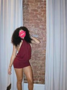 632549313: Chica busca chico en La Coruña