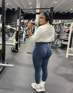 613428096: Chica busca chico en Navarra
