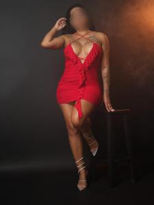 643084749: Chica busca chico en Madrid