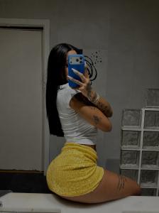 678029214: Chica busca chico en Málaga