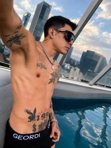 614836400: Chico busca chica en Zaragoza