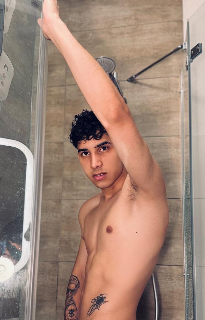 Chico busca chica en Barcelona: 