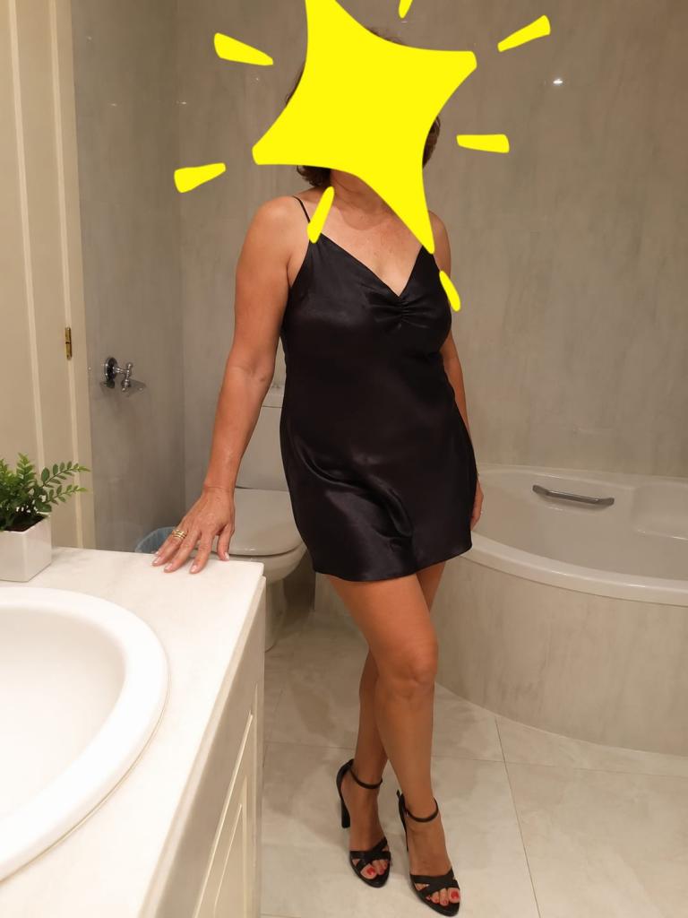 632638584: Chica busca chico en La Coruña