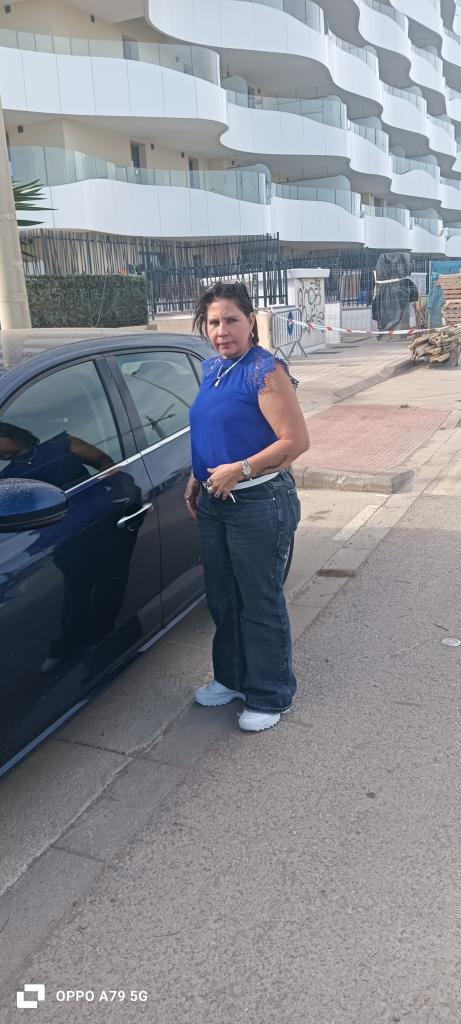 637864787: Chica busca chico en Valencia