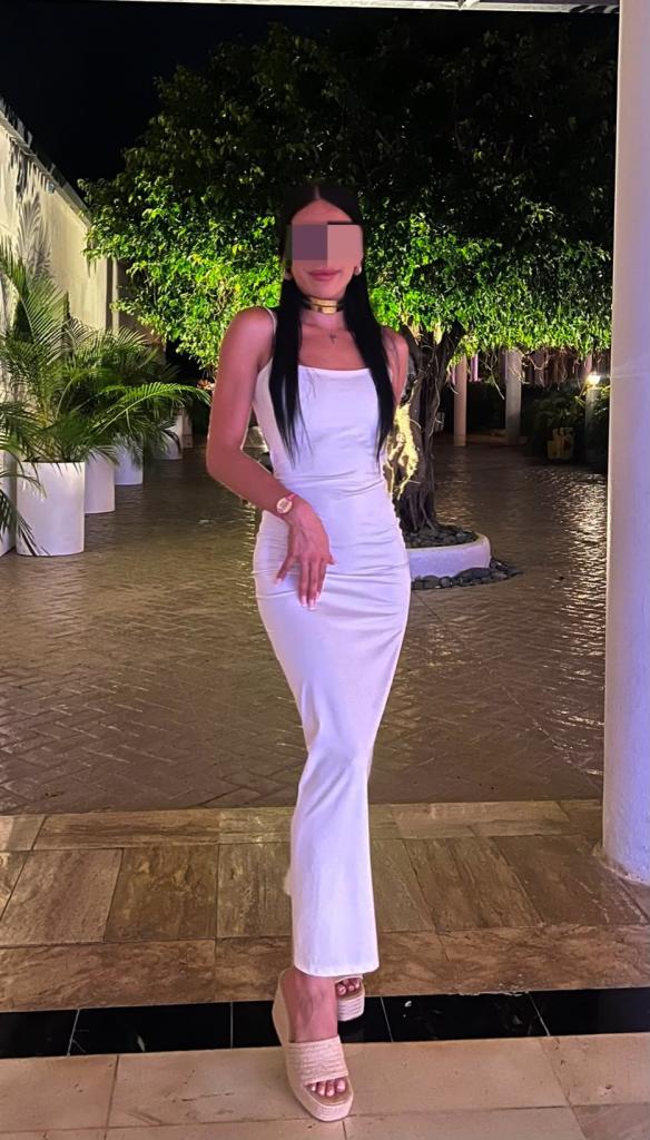 604467734: Chica busca chico en Málaga
