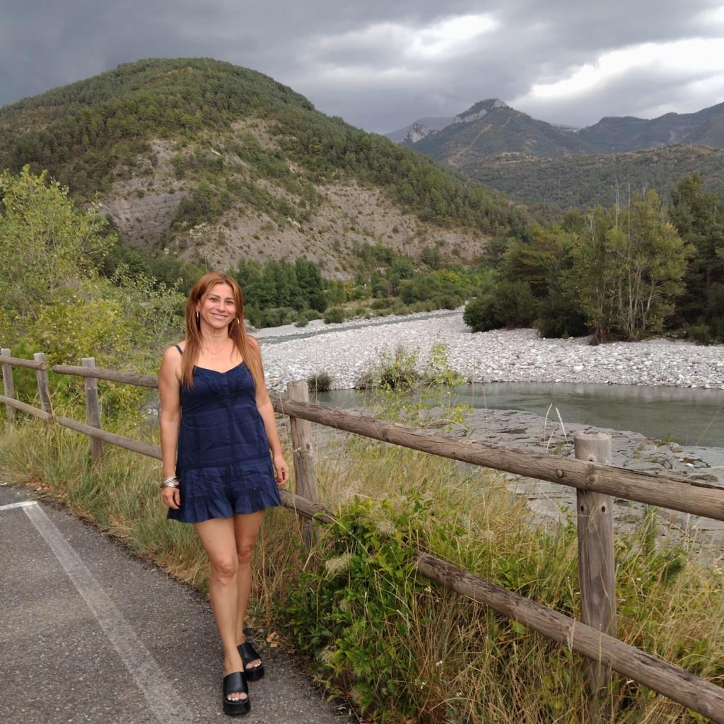 Chica busca chico en Granada: 