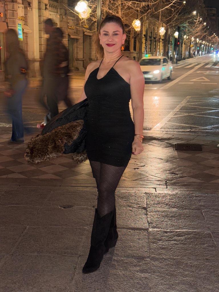 Chica busca chico en Granada: 