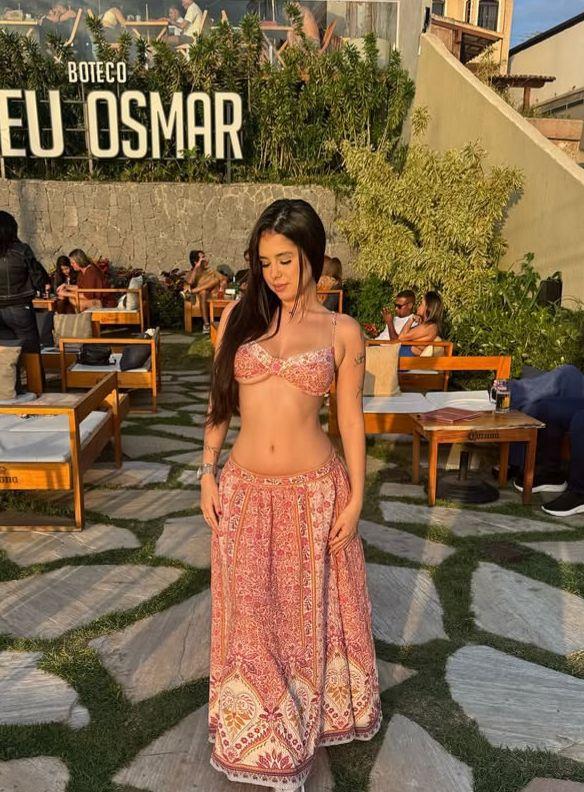 604355649: Chica busca chico en Málaga