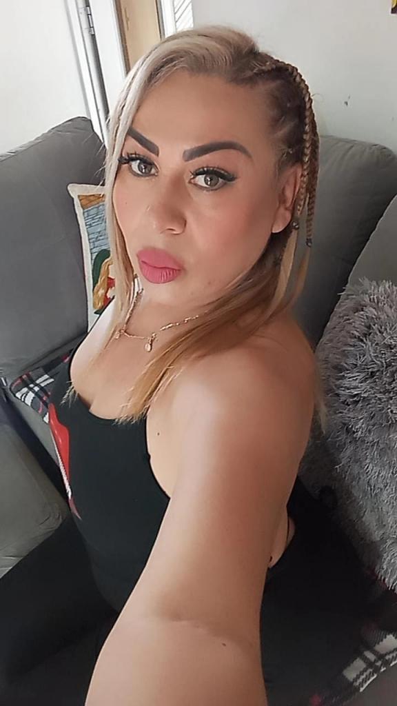 Chica busca chico en Castellón: 