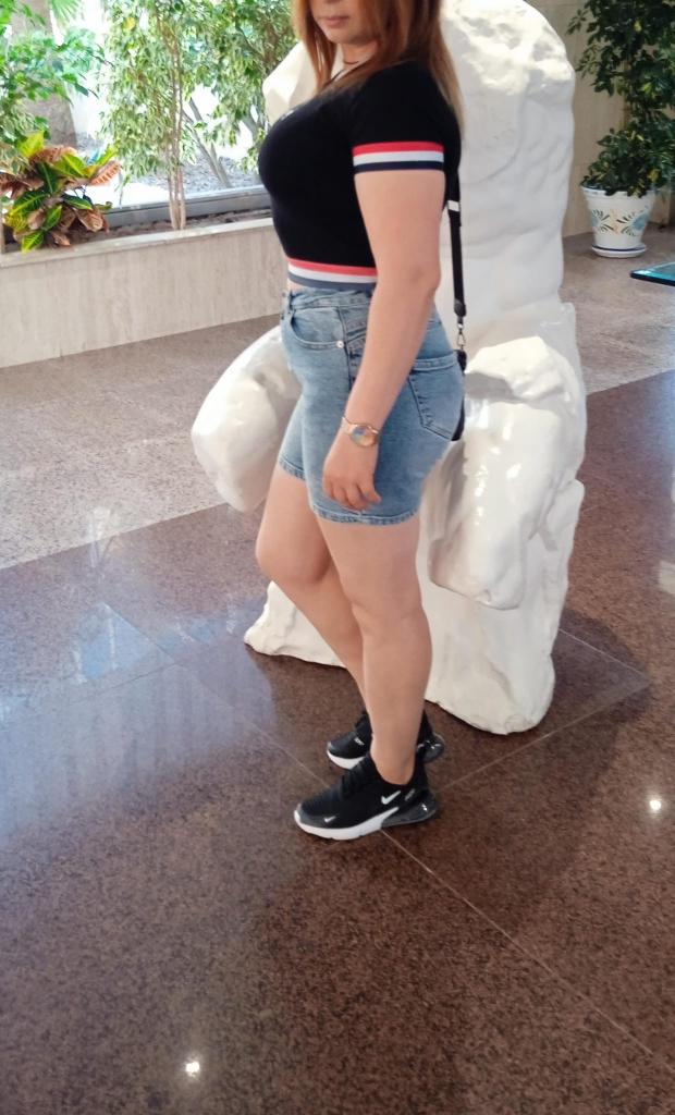 Chica busca chico en Almería: 