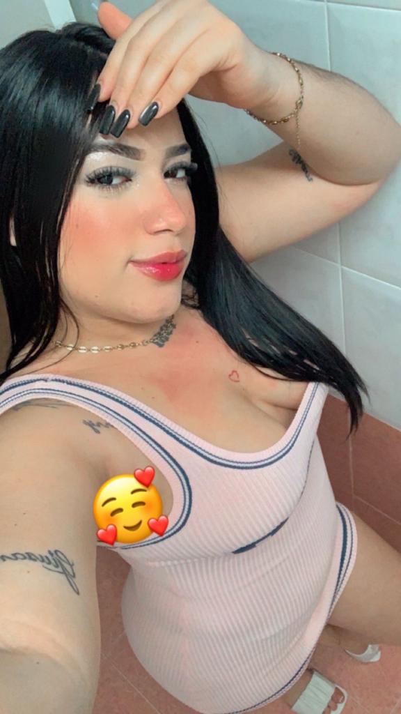 Chica busca chico en Almería: 