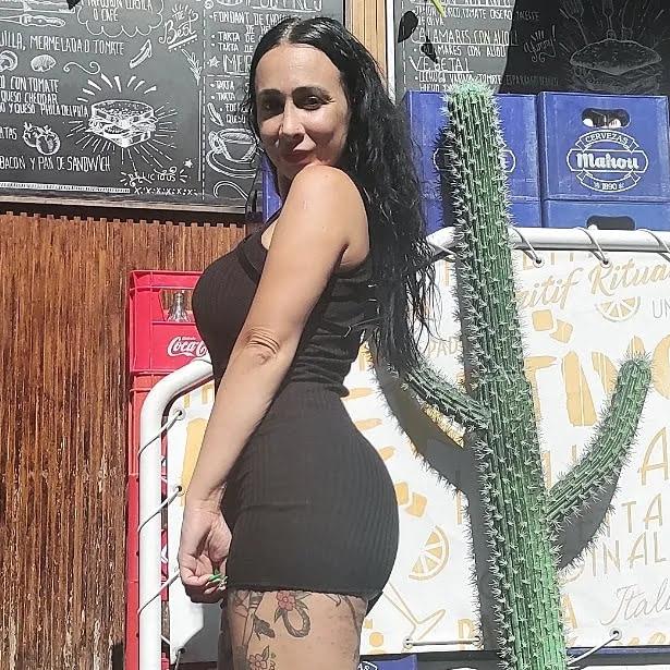 655882183: Chica busca chico en Madrid