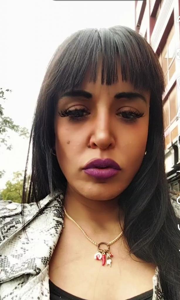 Chica busca chico en Sevilla: 