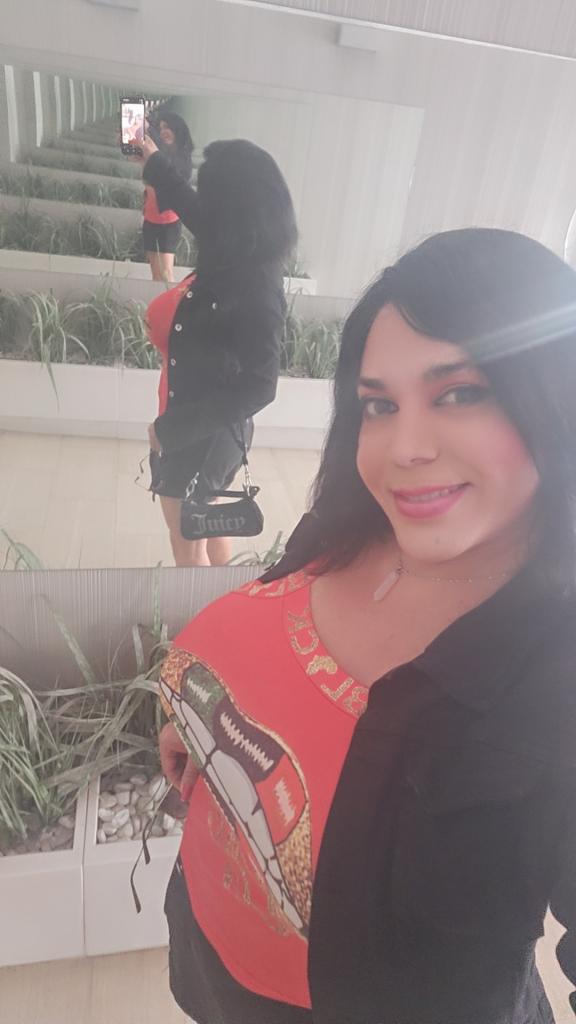 613527934: Travesti en Córdoba