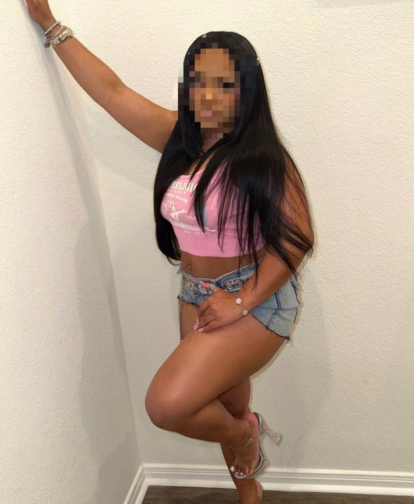 623567438: Chica busca chico en Cádiz