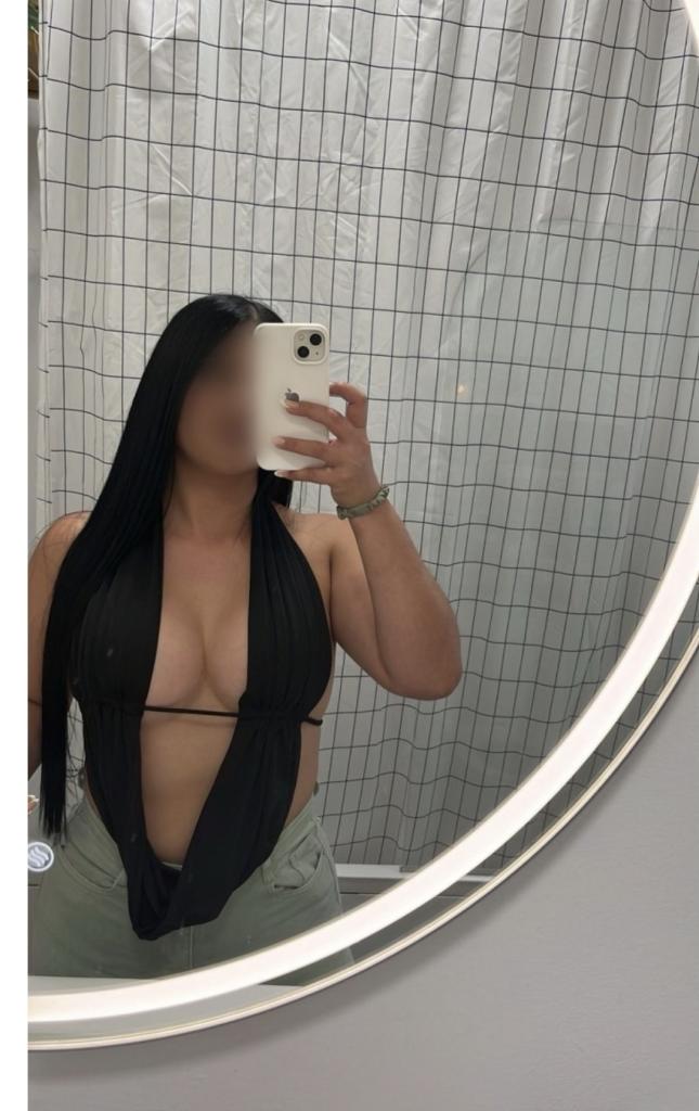 Chica busca chico en Tenerife: 