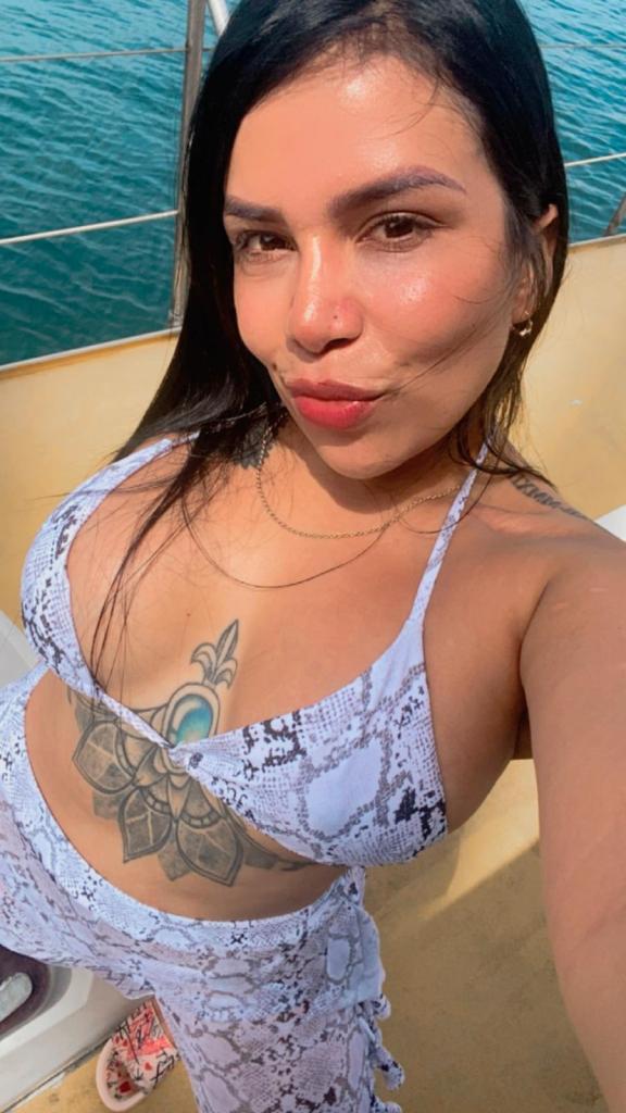 632288798: Chica busca chico en Valencia