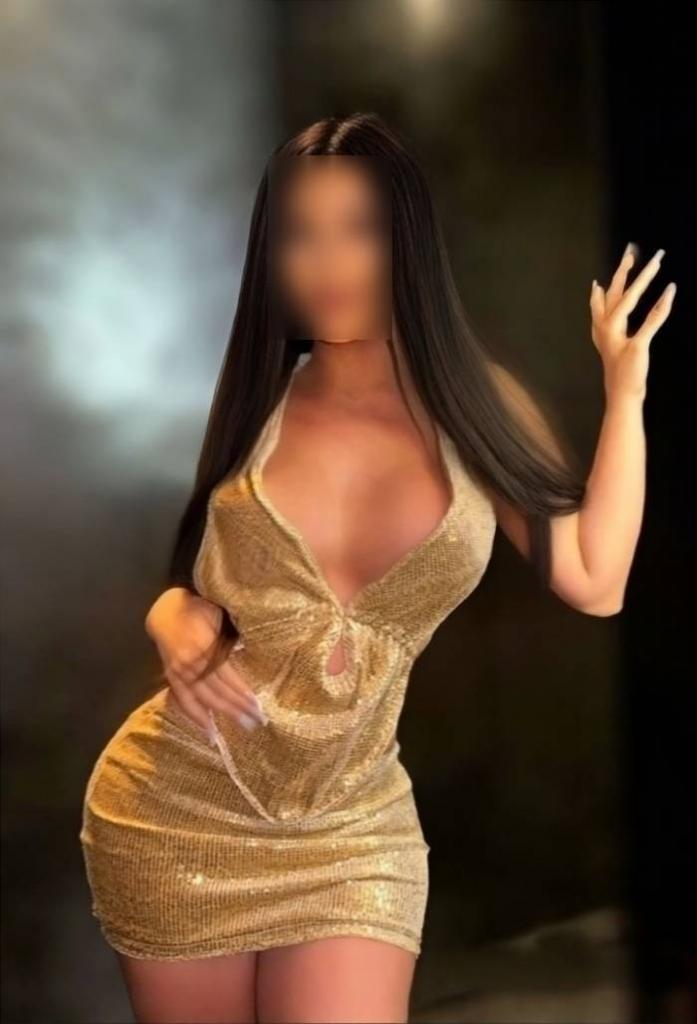 Chica busca chico en Tarragona: Chica busca chico