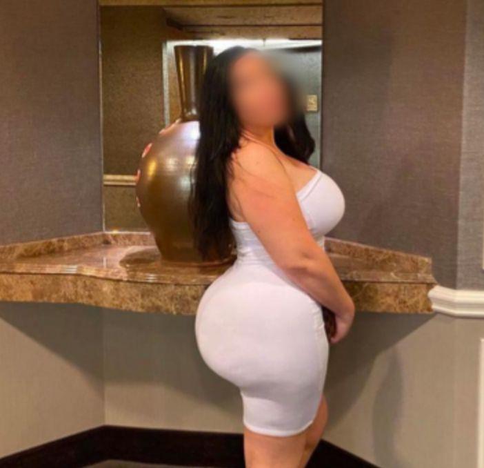 Chica busca chico en Tenerife: 