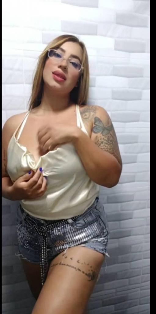 642034843: Chica busca chico en Cádiz