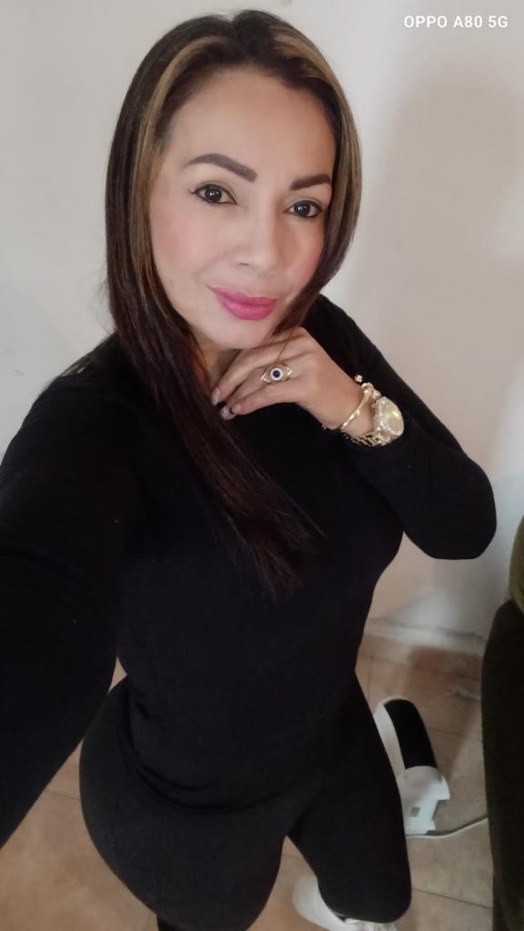 Chica busca chico en Huesca: 