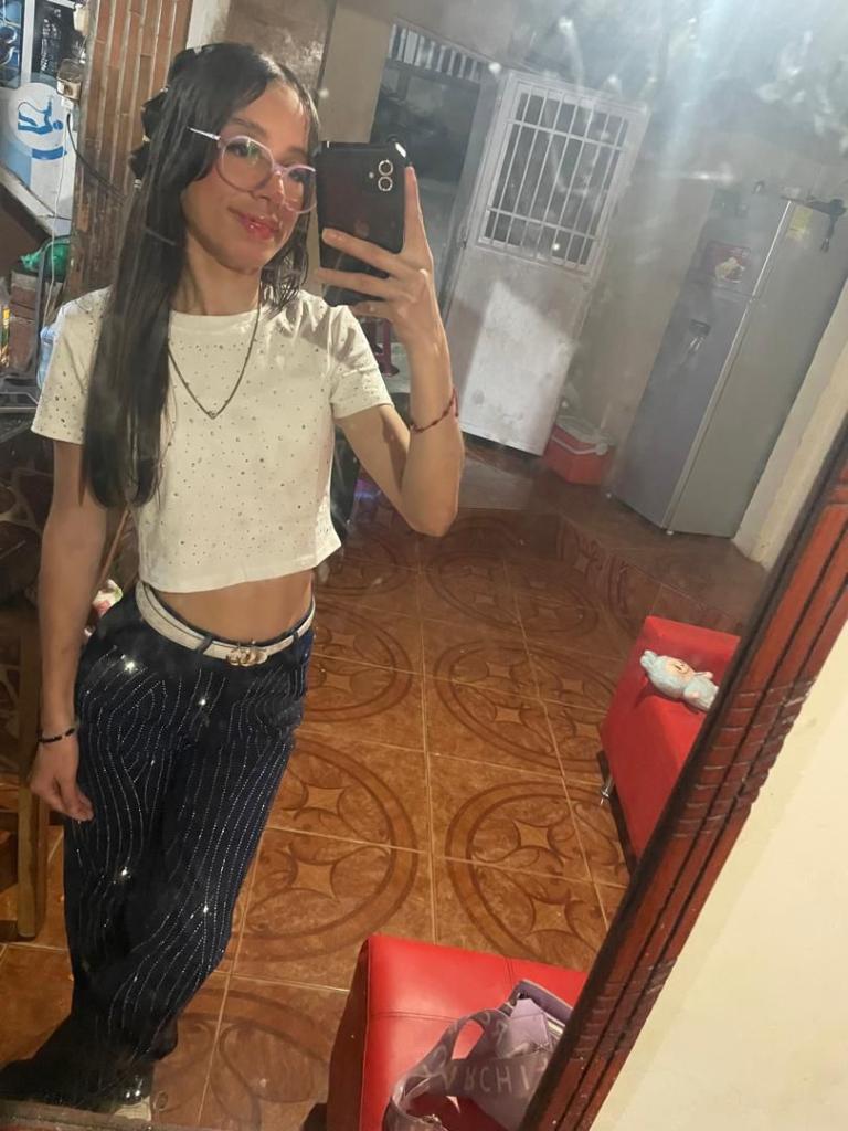 Chica busca chico en Almería: 