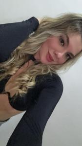604249855: Chica busca chico en León