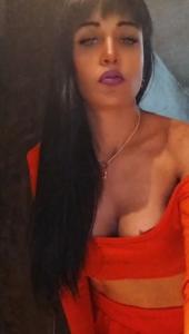 614843487: Chica busca chico en Sevilla