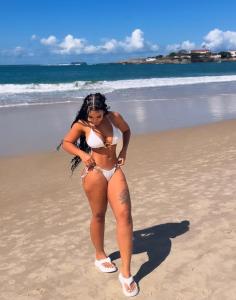 645352380: Chica busca chico en Valencia