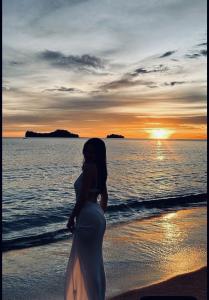 641789007: Chica busca chico en Murcia