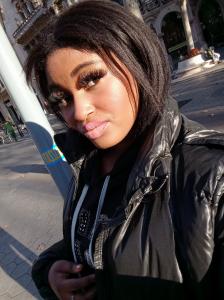 604220715: Chica busca chico en Madrid