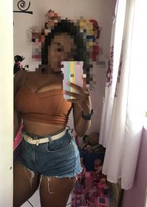 611283698: Chica busca chico en Madrid