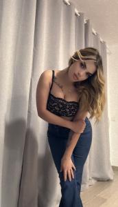 632298867: Chica busca chico en Ibiza