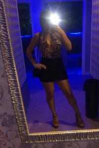 607313286: Chica busca chico en Valencia