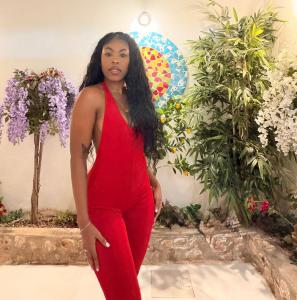 642626943: Chica busca chico en Valencia