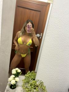 614389875: Chica busca chico en Córdoba