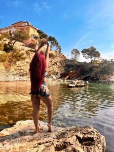 607022035: Chica busca chico en Mallorca