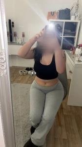 631284866: Chica busca chico en Madrid