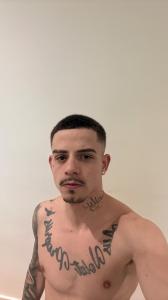 613497086: Chico busca chica en Barcelona