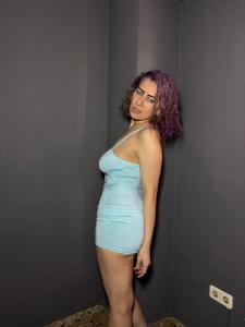 613563917: Chica busca chico en Alicante