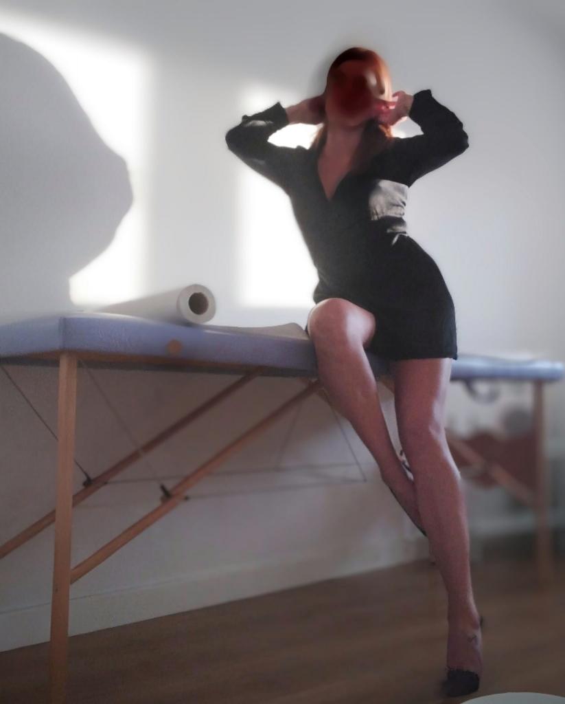 Chica busca chico en Cantabria: 