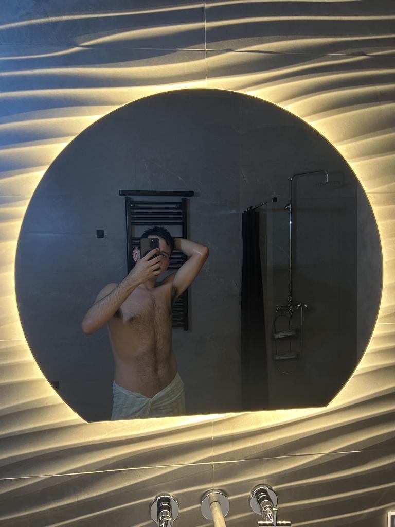 Chico busca chica en Barcelona: 