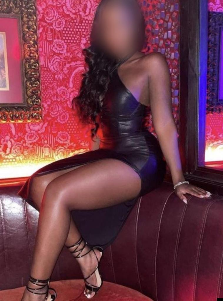 Chica busca chico en Valencia: 