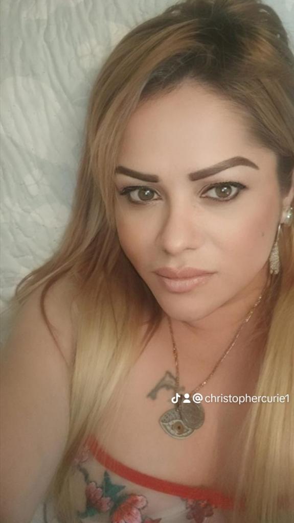 622614535: Chica busca chico en Navarra