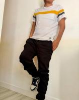 664501037: Chico busca chica en Madrid